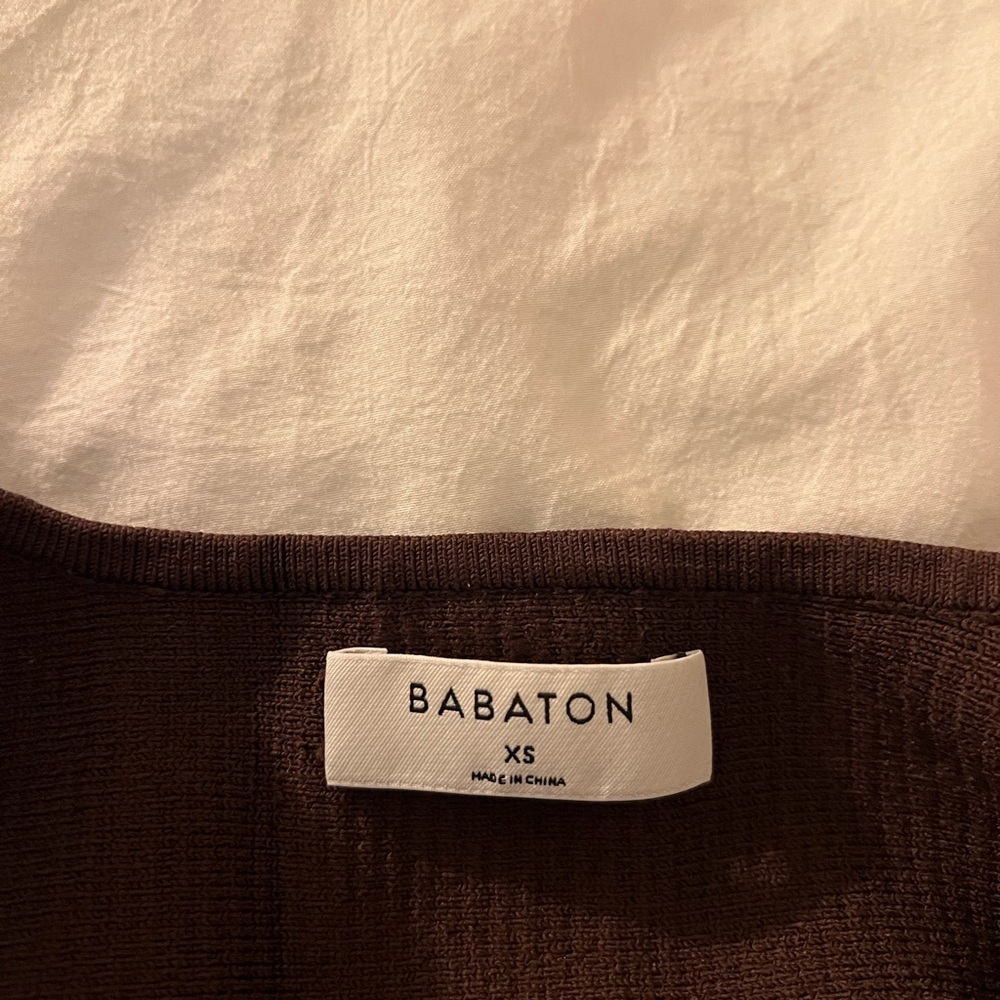 Babaton Brown Ribbed Crop Top - Picture 3 of 3